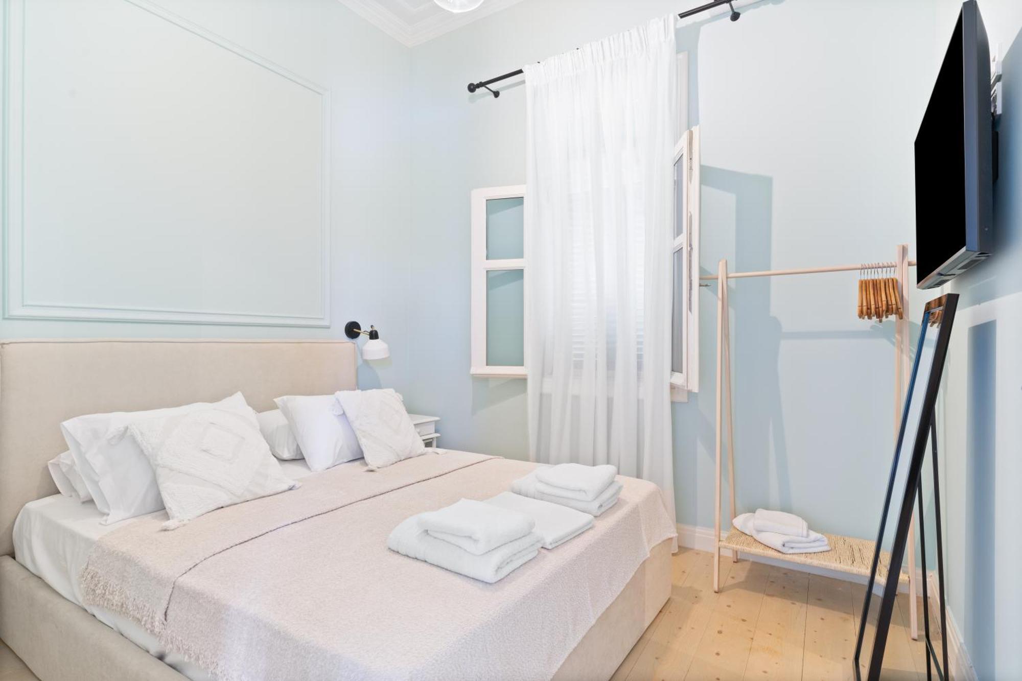 Historical Charm * Lefkada City